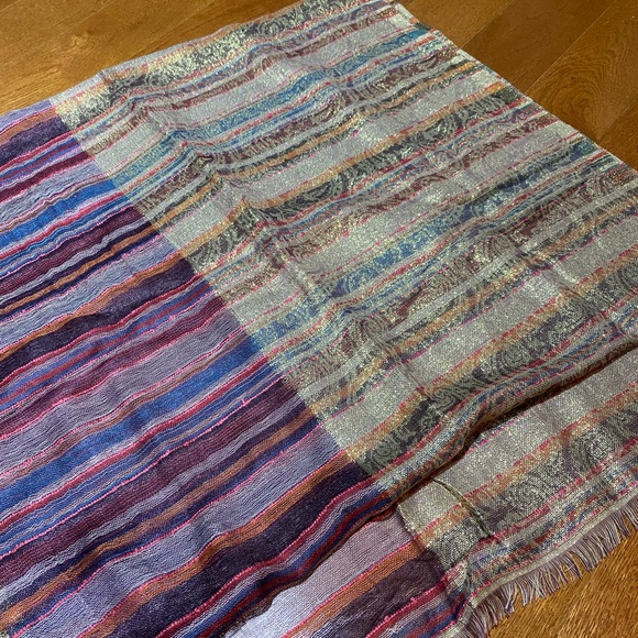 Loft Gold Metallic Scarf - Picture 2 of 6